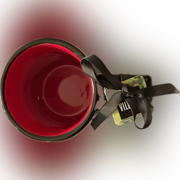 Rae Dunn X Disney Evil Queen Mug NWT - Picture 3 of 4